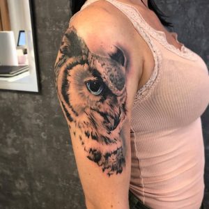 Tatuaż Sowy - Praca Kursanta Ponton Tattoo