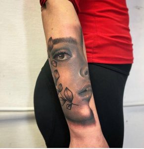 Kurs tatuażu realistycznego w Poznaniu - Ponton Tattoo School